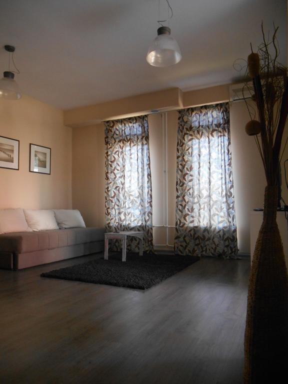 Top Apartment Ni Esterno foto