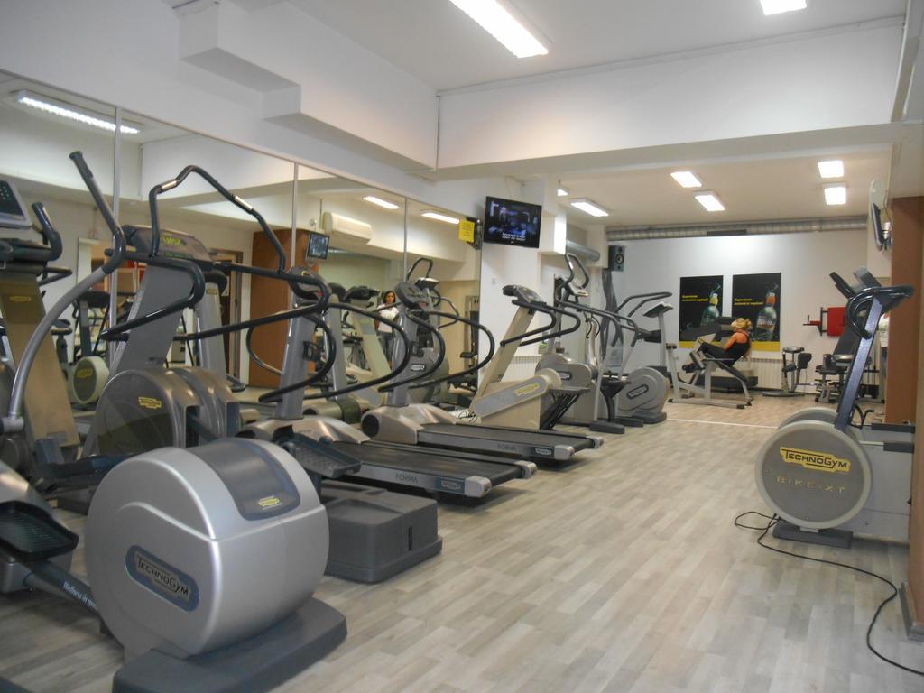 Top Apartment Ni Esterno foto